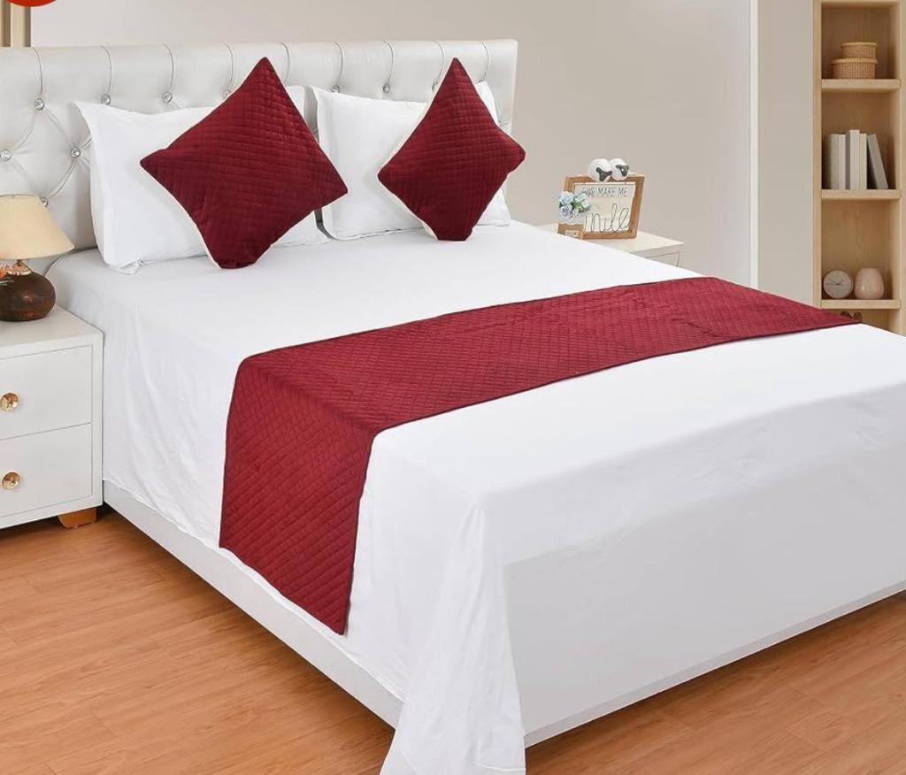 Hotel Aeroporto Nearest Landmark Aerocity Delhi 3*